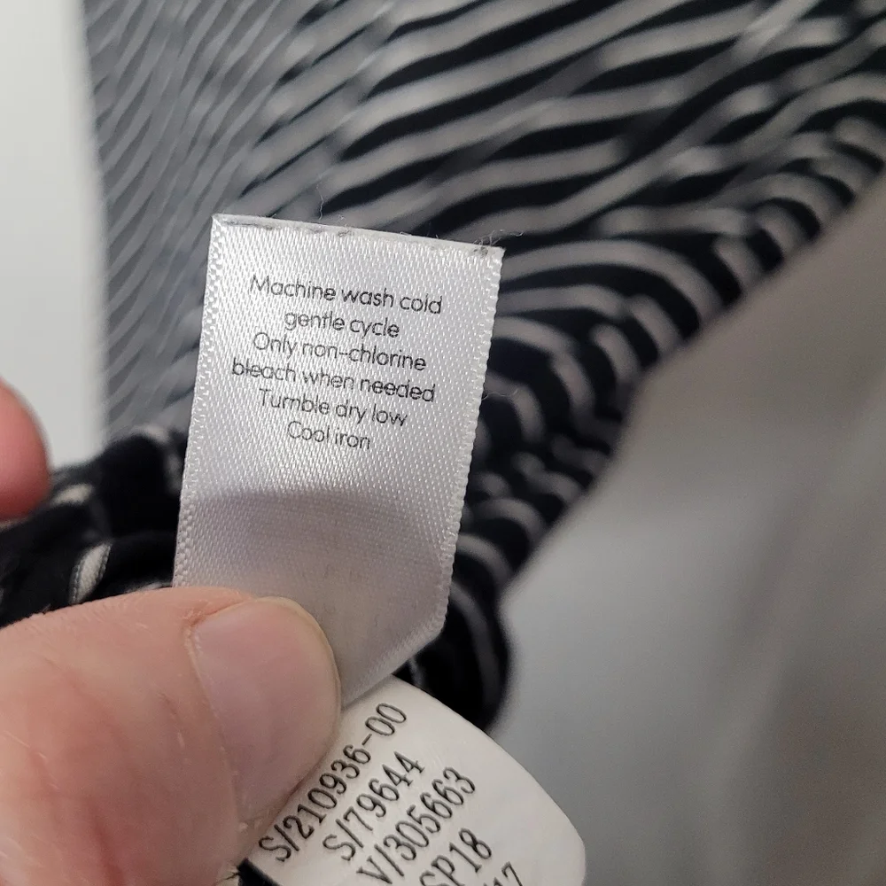 Athleta Dress Womens Size Medium Striped